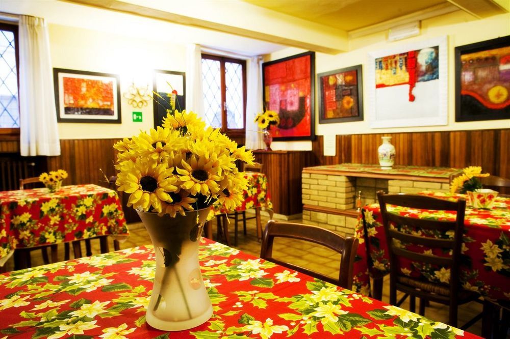 Hotel Ariosto Centro Storico Reggio Emilia Eksteriør bilde