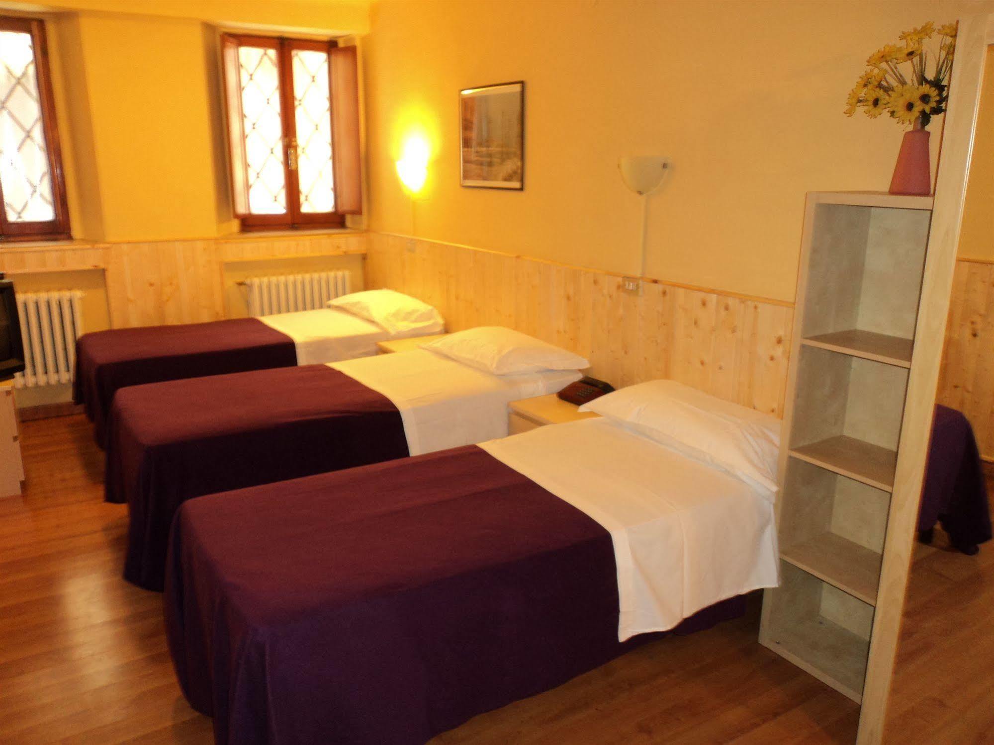 Hotel Ariosto Centro Storico Reggio Emilia Eksteriør bilde