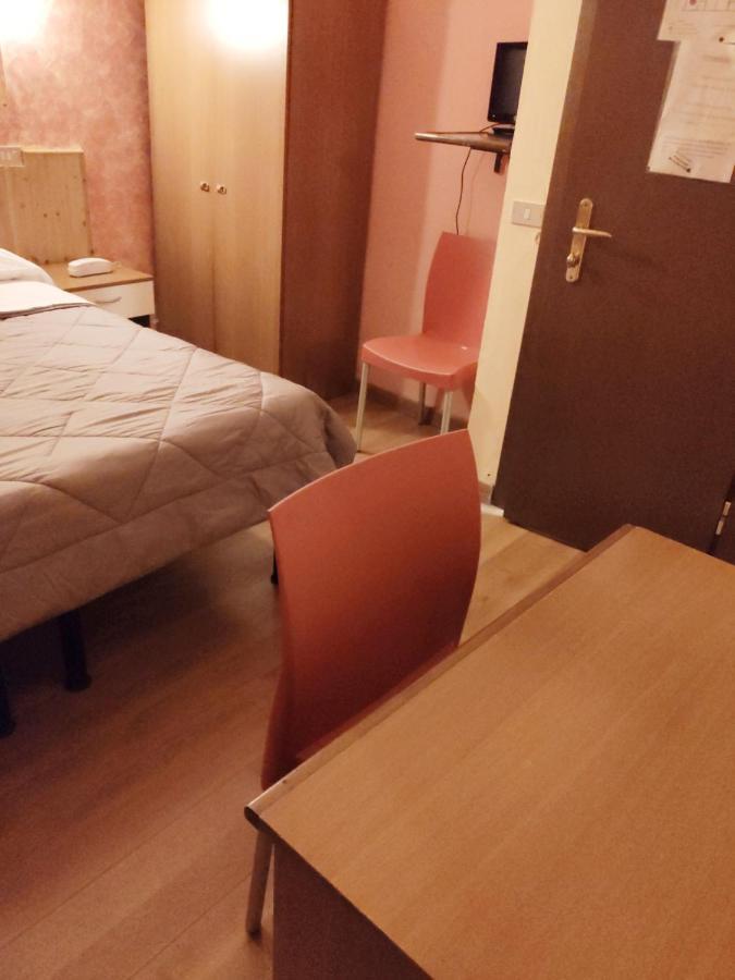 Hotel Ariosto Centro Storico Reggio Emilia Eksteriør bilde