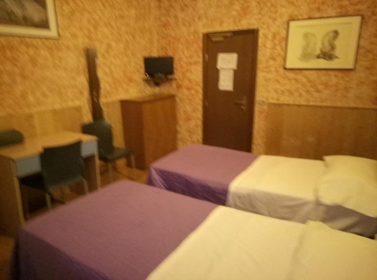 Hotel Ariosto Centro Storico Reggio Emilia Eksteriør bilde